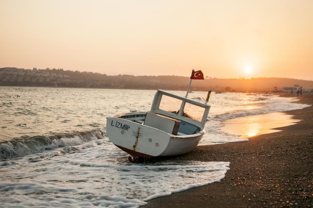 Mali Beach Aparthotel Siğacık Bagian luar foto